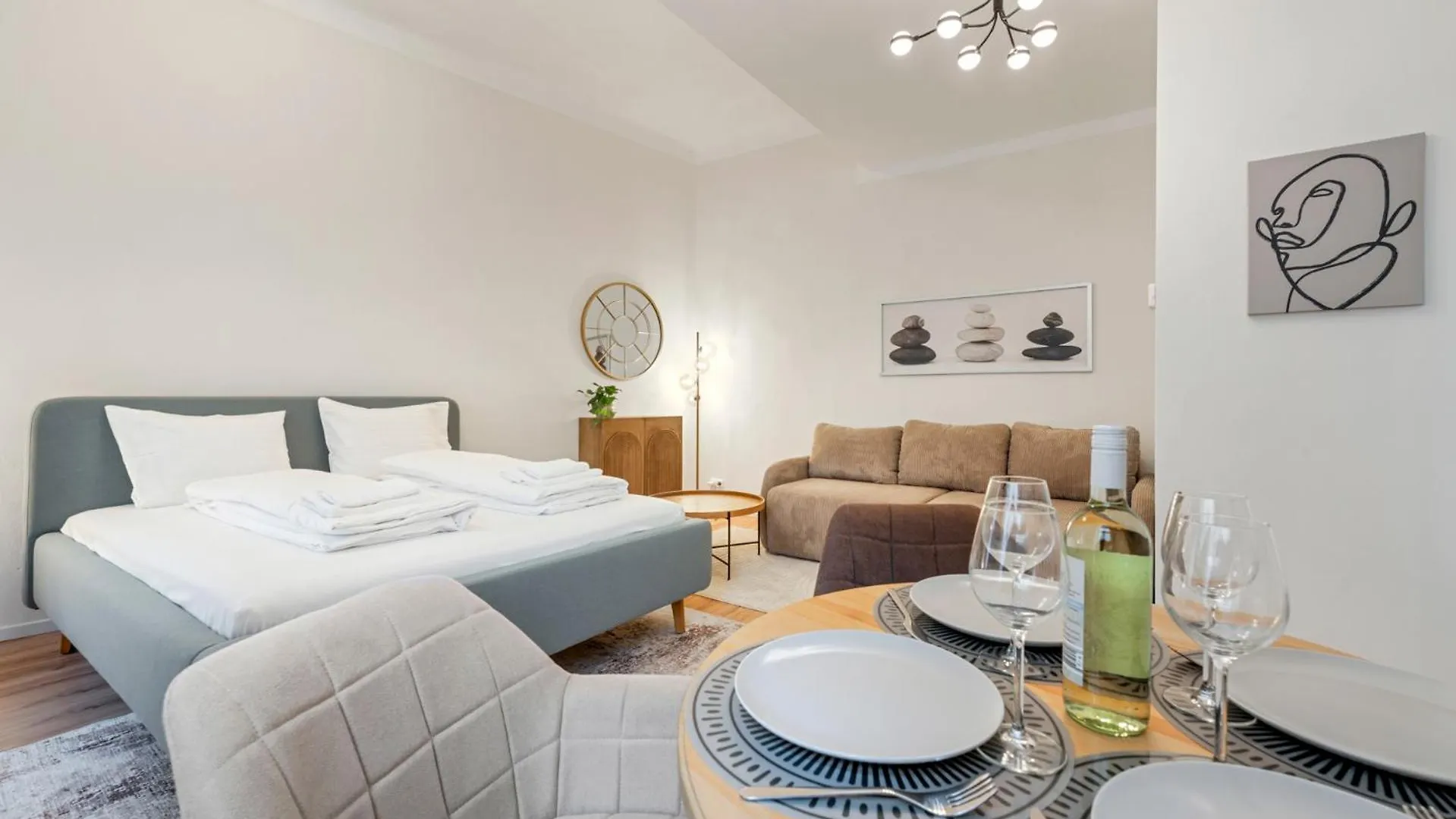 Cozy City Apartment - 15 Min To City-Centre - Contactless 24H Check-In location