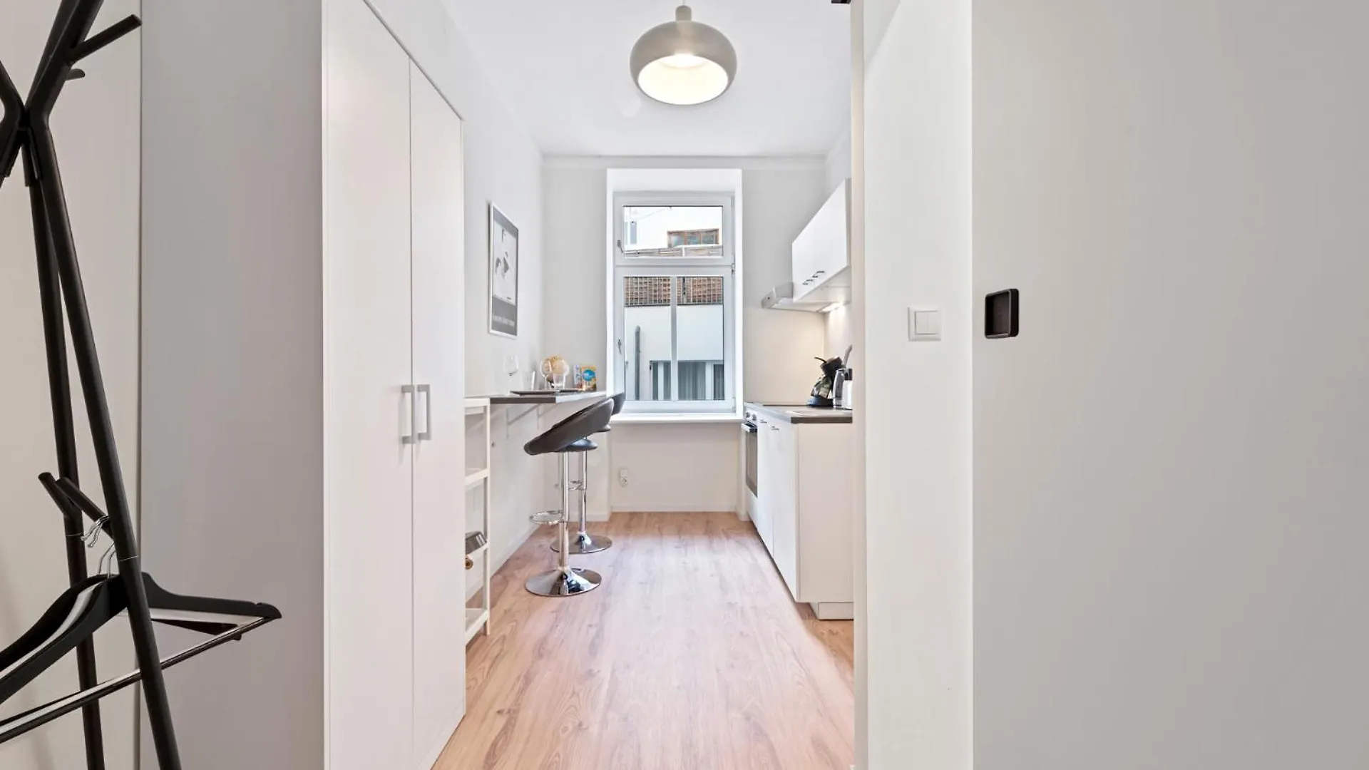 Cozy City Apartment - 15 Min To City-Centre - Contactless 24H Check-In Wien