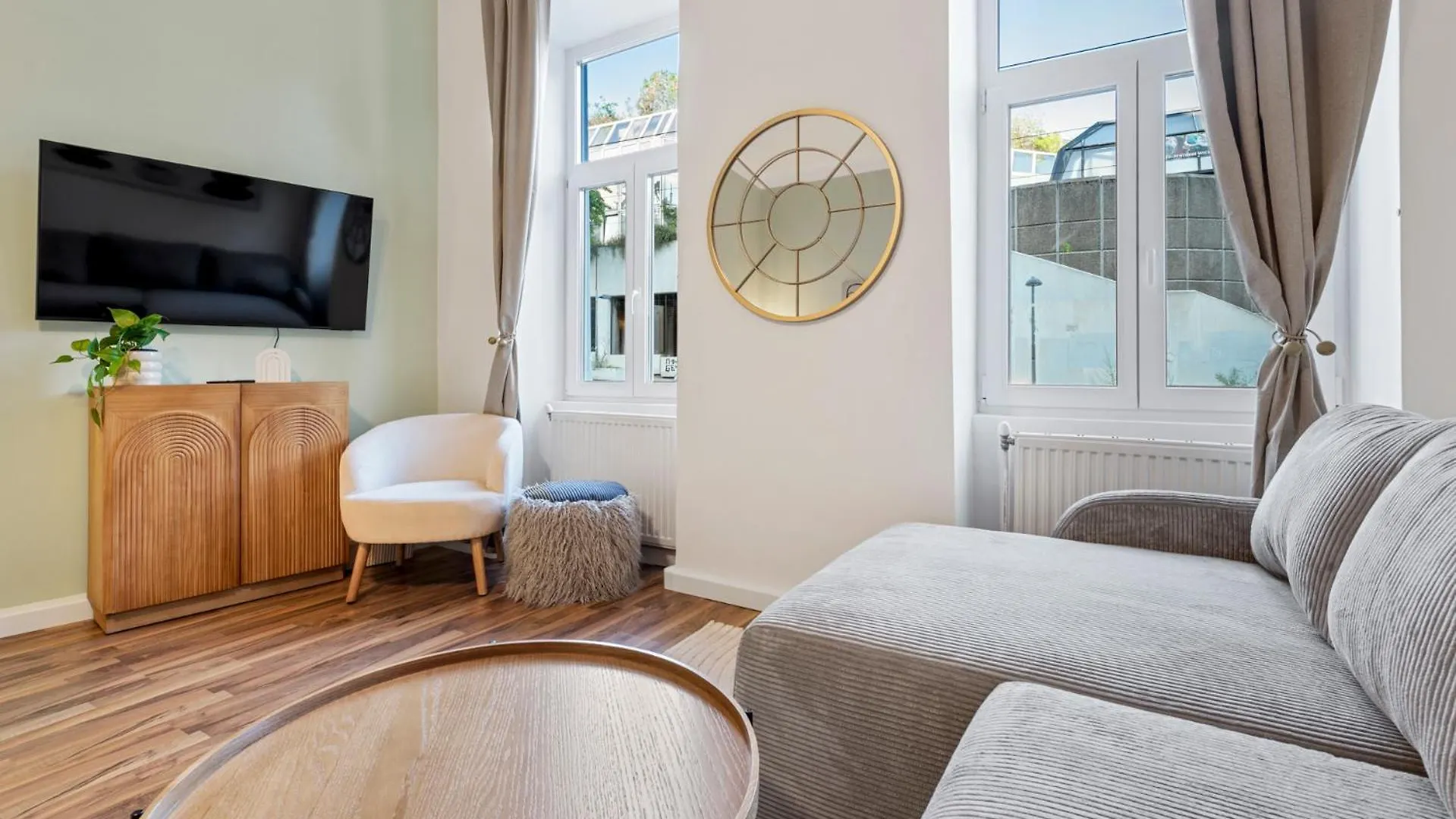 Cozy City Apartment - 15 Min To City-Centre - Contactless 24H Check-In Vienna