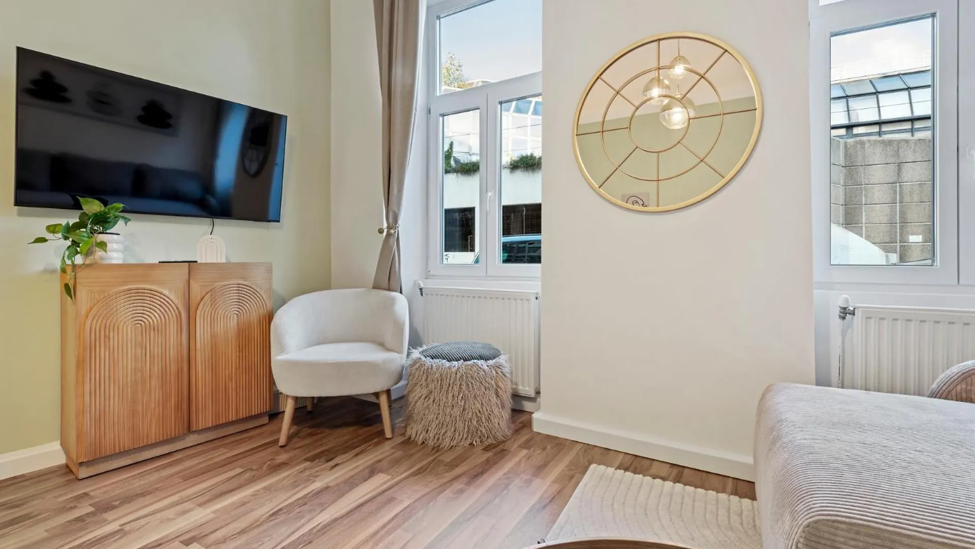 Cozy City Apartment - 15 Min To City-Centre - Contactless 24H Check-In Vienna
